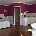Romantika Panzio 4*