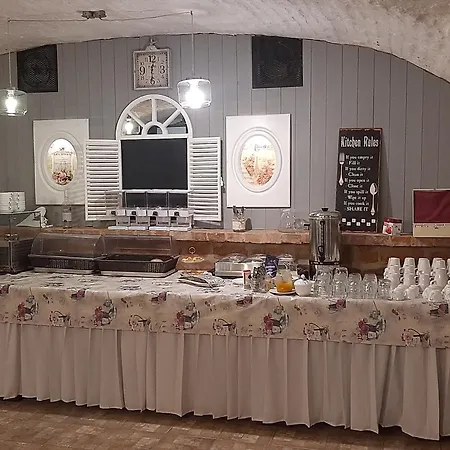 Romantika Panzio Gyula