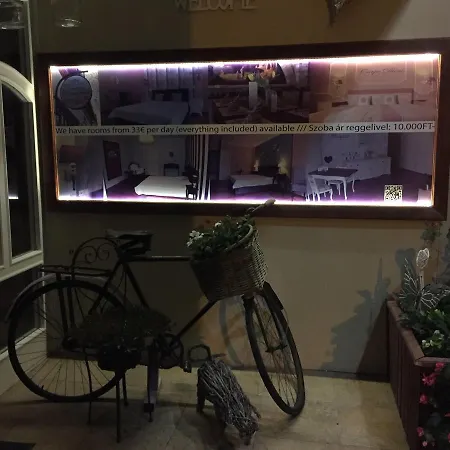 Romantika Panzio Guest house 3*
