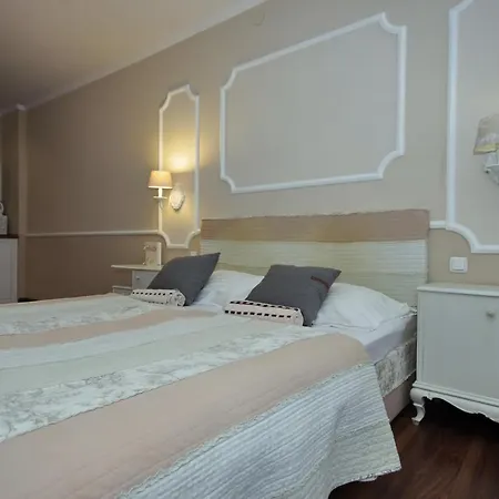 Pensiune Romantika Panzio 4*